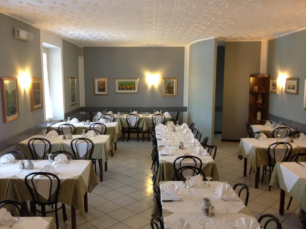 Albergo Bel Soggiorno Oggebio Exteriör bild